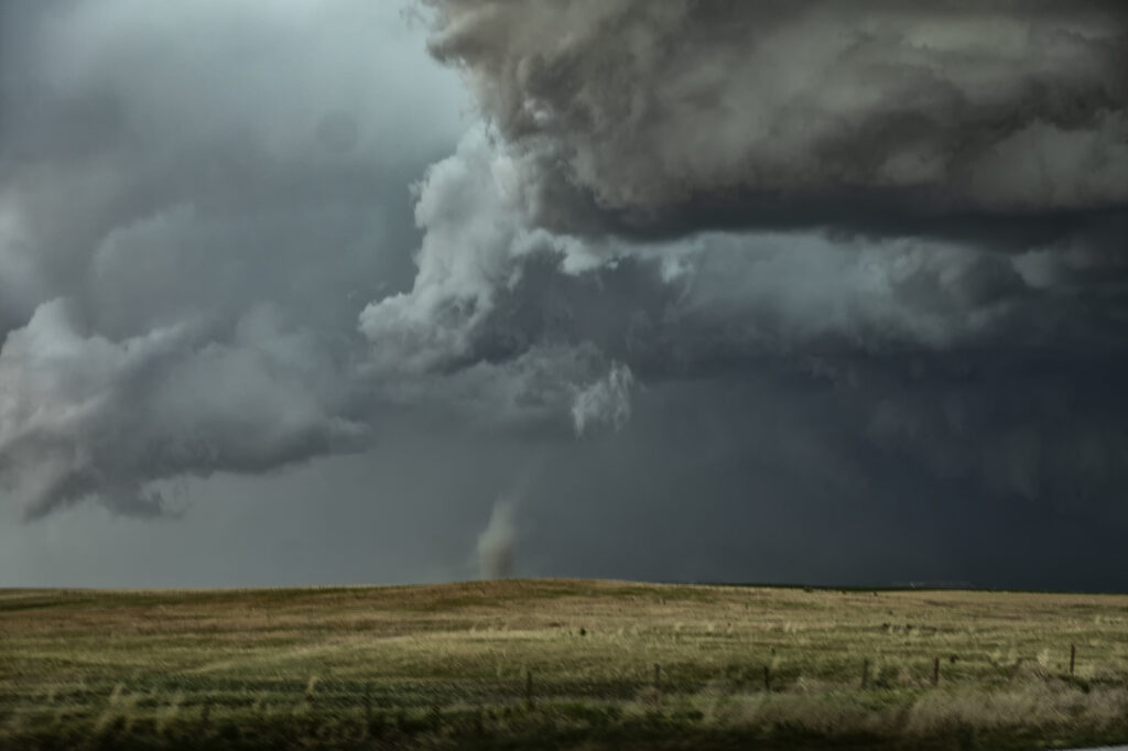 トップス Julius tornado cut and saw Mississippi assaulted by slew of tornadoes in June
